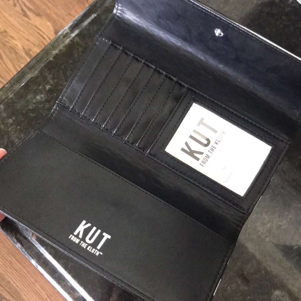 Wallet - Picture 2 of 3